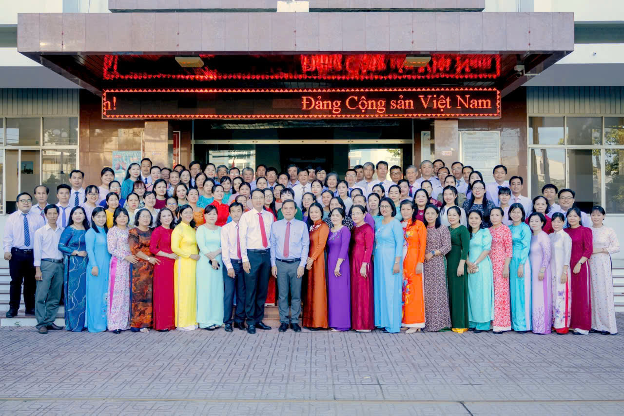 Hội đồng nhân dân phường Mỹ Tho Họp kỳ họp thứ hai(Kỳ họp chuyên đề)